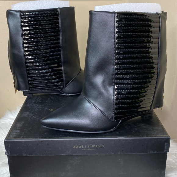 Azalea Wang Black Patent Wedge Bootie - Picture 11 of 11